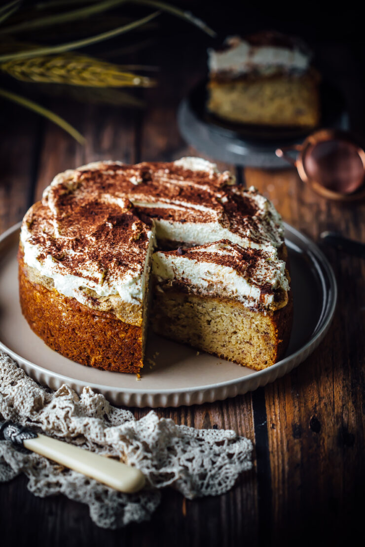 Banana Tiramisu Cake