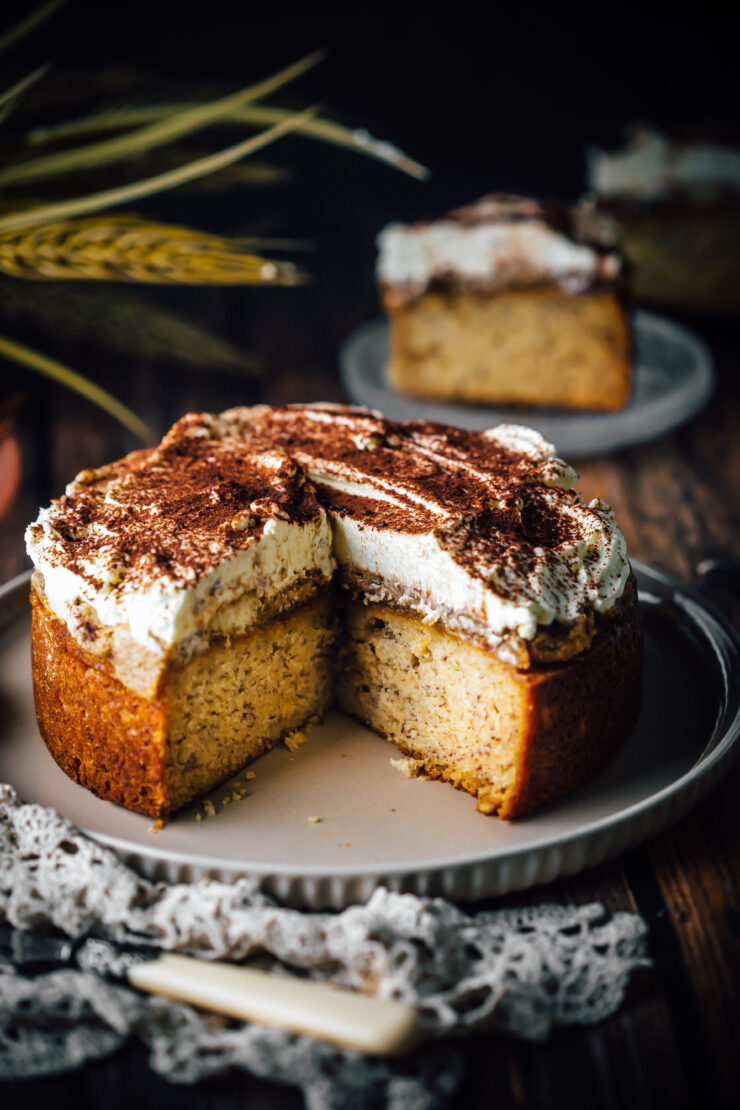 Banana Tiramisu Cake