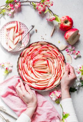 apple and cinnamon cake