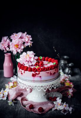 raspberry blackcurrant bavarian cake